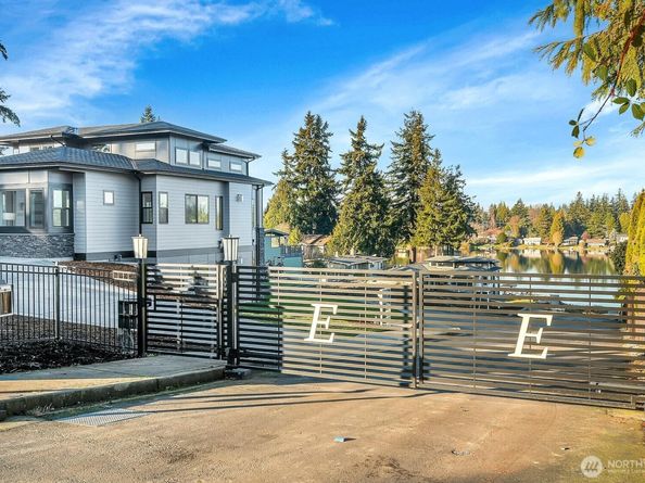 1470 SW 158th Street, Burien WA 98166