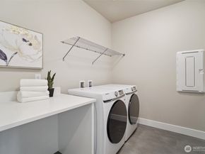 4265 Stossel Avenue, Carnation WA 98014