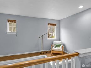 6441 SE Cougar Mountain Way, Bellevue WA 98006