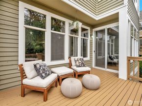 6441 SE Cougar Mountain Way, Bellevue WA 98006