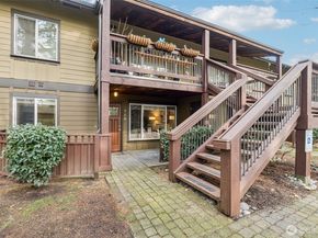 21305 48th Avenue W B110, Mountlake Terrace WA 98043