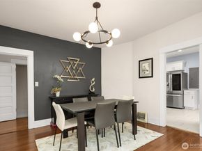 325 23rd Avenue E, Seattle WA 98112