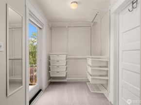 325 23rd Avenue E, Seattle WA 98112