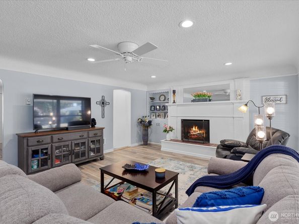 1501 52nd Street SE 1, Everett WA 98203