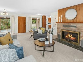 6526 NE 198th Street, Kenmore WA 98028