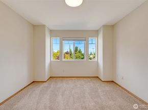 3910 132nd Street SW E, Lynnwood WA 98087