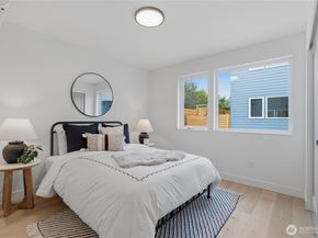 6505 19th Avenue NW, Seattle WA 98117