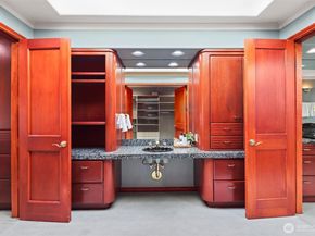 4701 NE Shore Place, Lake Forest Park WA 98155