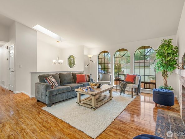 4225 SW 337th Place, Federal Way WA 98023