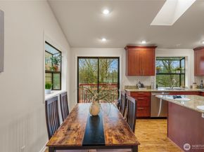 4225 SW 337th Place, Federal Way WA 98023