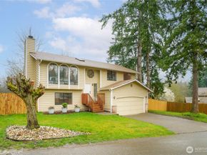 4225 SW 337th Place, Federal Way WA 98023