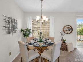 14010 Juanita Drive NE SB4, Kirkland WA 98034