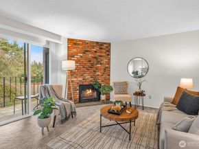 14010 Juanita Drive NE SB4, Kirkland WA 98034