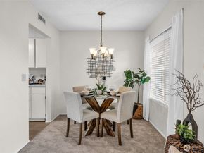 14010 Juanita Drive NE SB4, Kirkland WA 98034