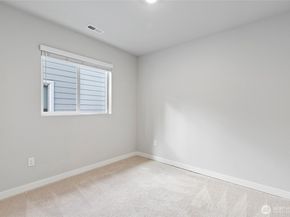 207 169th Place SW, Bothell WA 98012