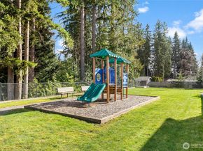207 169th Place SW, Bothell WA 98012