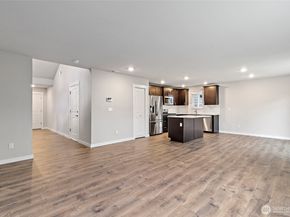 207 169th Place SW, Bothell WA 98012