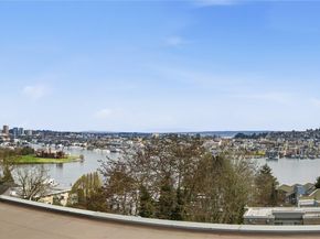 559 McGraw Street 201, Seattle WA 98109