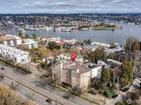 559 McGraw Street 201, Seattle WA 98109