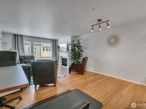 559 McGraw Street 201, Seattle WA 98109