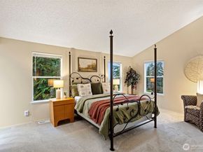 5716 141st Place SE, Bellevue WA 98006