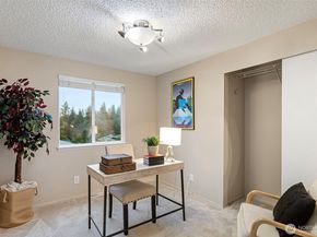 5716 141st Place SE, Bellevue WA 98006