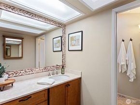 5716 141st Place SE, Bellevue WA 98006