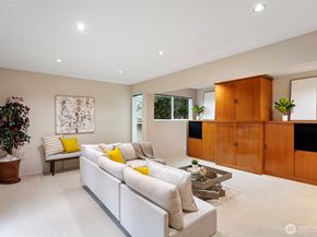 5716 141st Place SE, Bellevue WA 98006