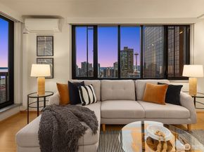 2100 3rd Avenue 1703, Seattle WA 98121