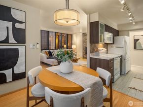 2100 3rd Avenue 1703, Seattle WA 98121