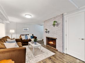 2532 NE 108th Place, Seattle WA 98125