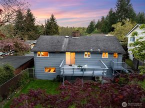 2532 NE 108th Place, Seattle WA 98125