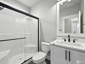 19127 Meridian Drive SE CW 17, Bothell WA 98012