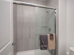 10668 SE 170th Place, Renton WA 98055