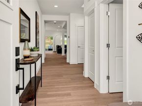 10668 SE 170th Place, Renton WA 98055