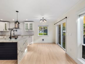 23115 15 Avenue SE D1, Bothell WA 98021