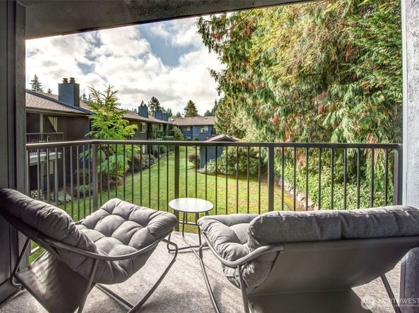 8019 196th Street SW C4, Edmonds WA 98026