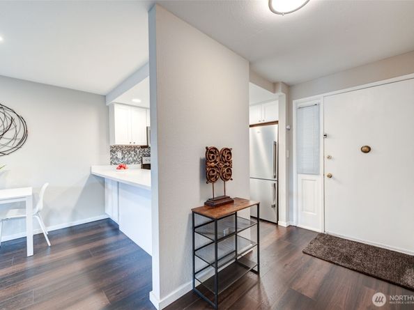 8019 196th Street SW C4, Edmonds WA 98026