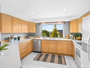 2031 71st Avenue SE, Lake Stevens WA 98258