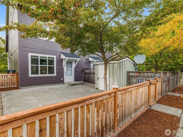 6318 SW 31st Avenue, Seattle WA 98126