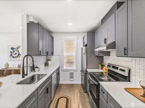 6318 SW 31st Avenue, Seattle WA 98126