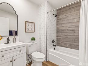 6318 SW 31st Avenue, Seattle WA 98126