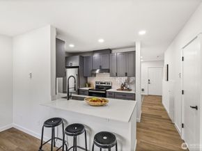 6318 SW 31st Avenue, Seattle WA 98126