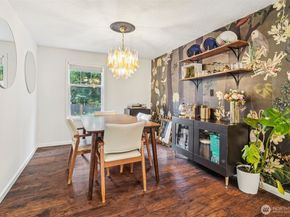 23716 Locust Way, Bothell WA 98021