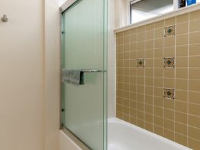 29419 4th Avenue S, Federal Way WA 98003