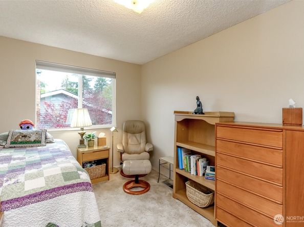 29419 4th Avenue S, Federal Way WA 98003