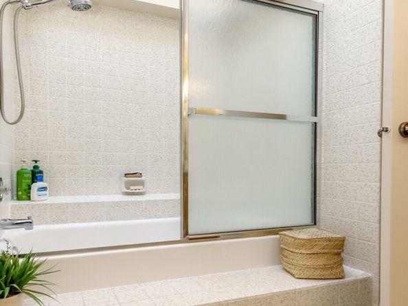 29419 4th Avenue S, Federal Way WA 98003