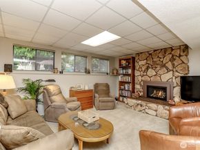 29419 4th Avenue S, Federal Way WA 98003