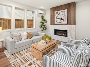 639 18th Avenue W, Kirkland WA 98033