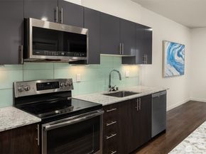 1085 103rd Avenue NE 519, Bellevue WA 98004